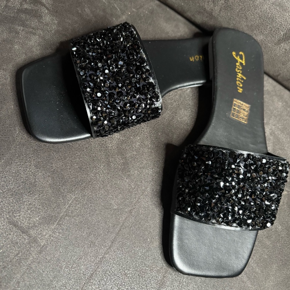 Black Embellished Women's Slide Sandals